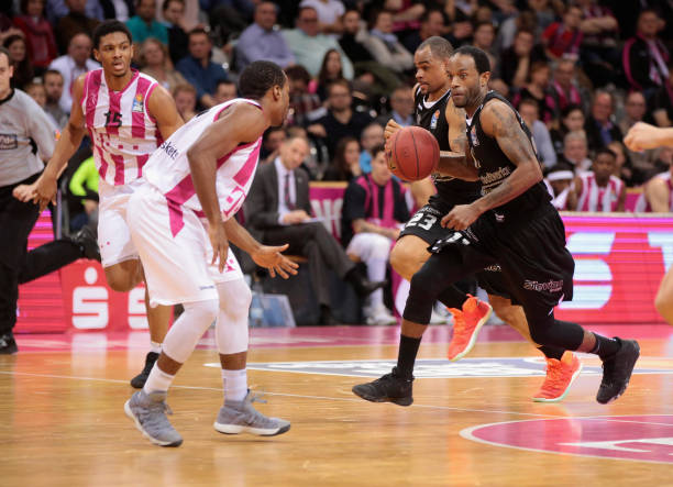 赛场上的恶 赛场上的恶