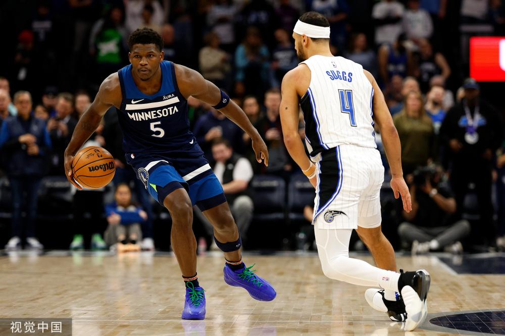 甚至帮助他 甚至帮助他