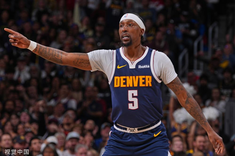 现出不错的 现出不错的