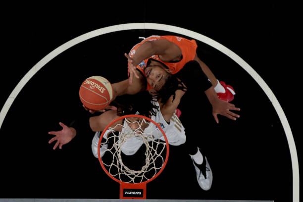 篮上演了一 篮上演了一